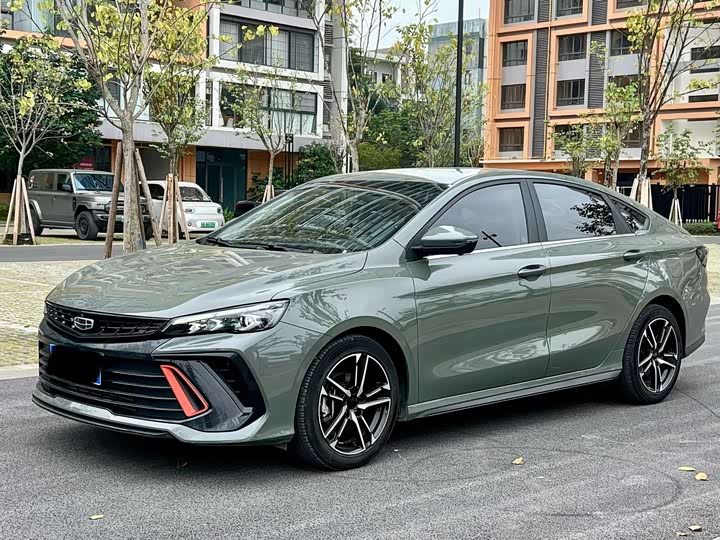 Trumpchi M6 2021 270T DCT Deluxe Edition (seven seats)