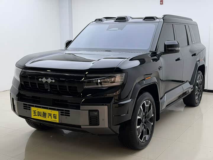 Leopard 8 2025 Zhiyong flagship version 7 seats