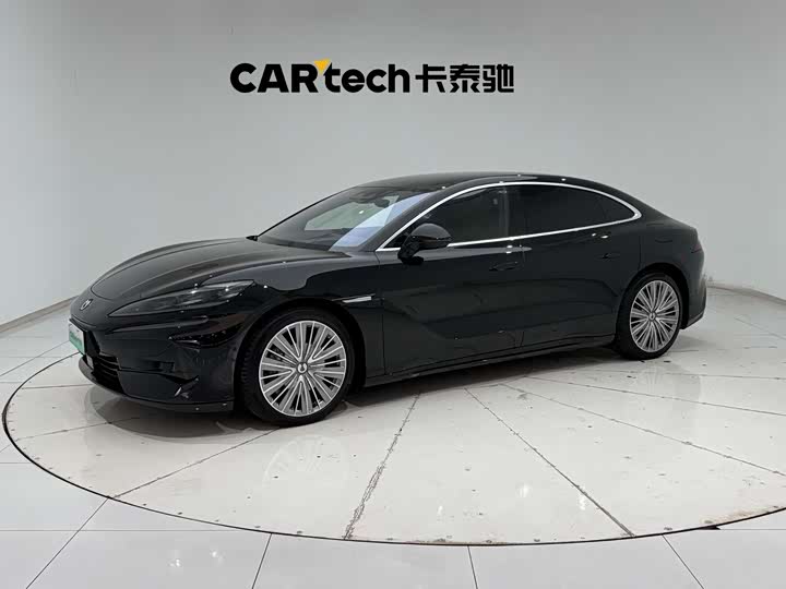 Denza Z9 2024 1100km AWD Ultra