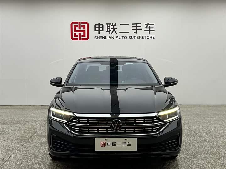 Sagitar 2023 300TSI DSG Beyond Edition
