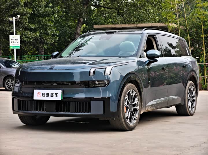 Lynk & Co 900 2025 2.0T Ultra 6-seater