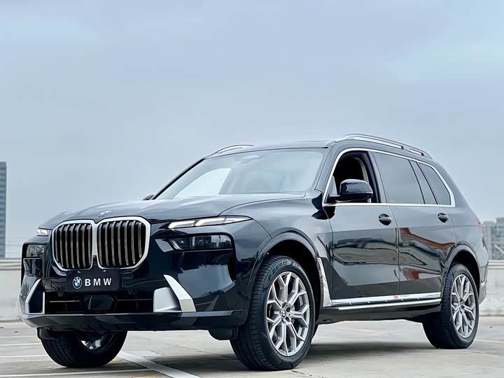 BMWX7 2024 Model xDrive40i LeadingModelLuxury Package