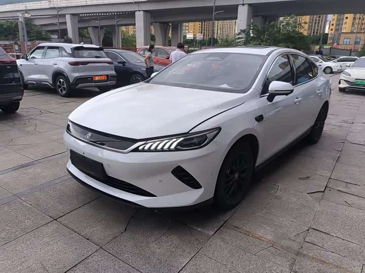 Qin PLUS 2025 EV smart driving version 510KM transcendent type
