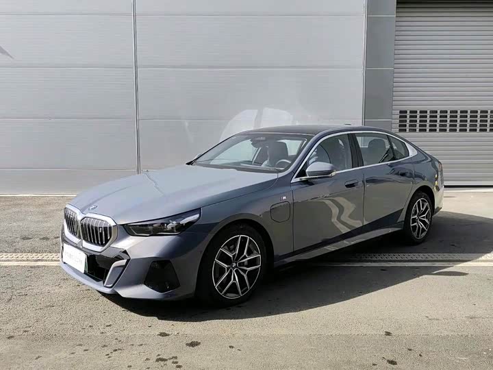 BMW i5 2024 eDrive 35L Exclusive M Sports Package