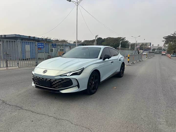 MG7 2023 1.5T DCT Luxury Edition