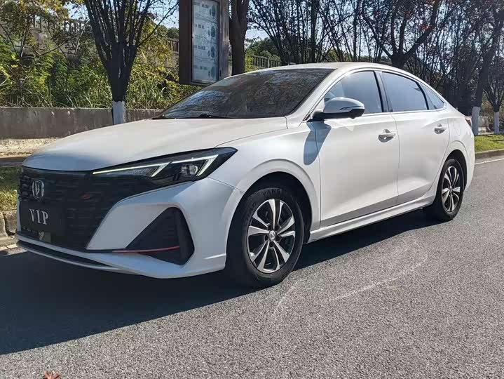 EADO 2022 PLUS Blue Whale NE 1.4T GDI DCT Premium Edition