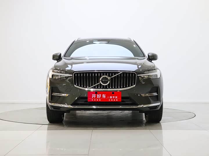 VolvoXC60 2022 Model B5 4WD Zhiyuan Luxury Edition