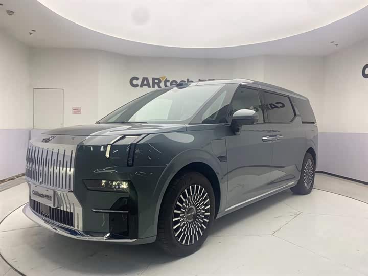 Jikrypton 009 2024 seven-seat aisle version four-wheel drive 108kWh