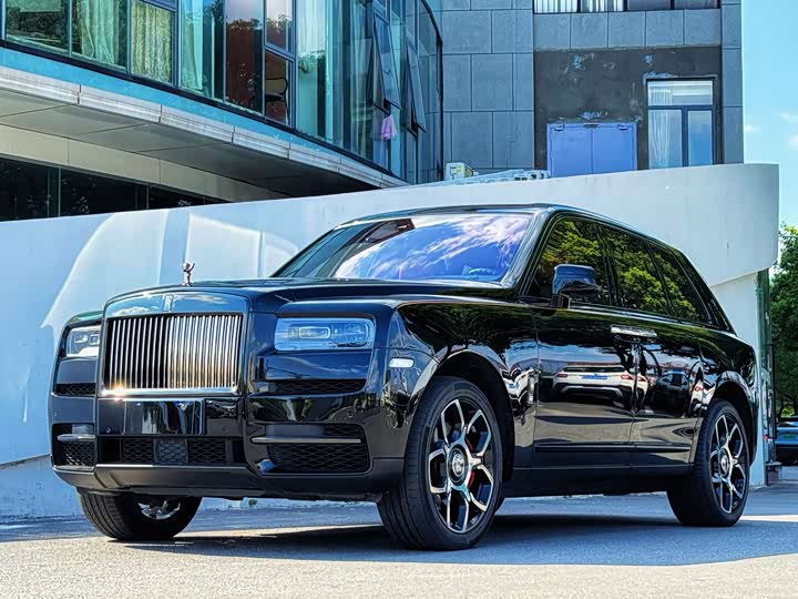 Cullinan 2022 Black Badge