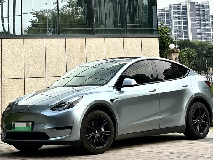 Model Y 2023 rear-wheel drive version
