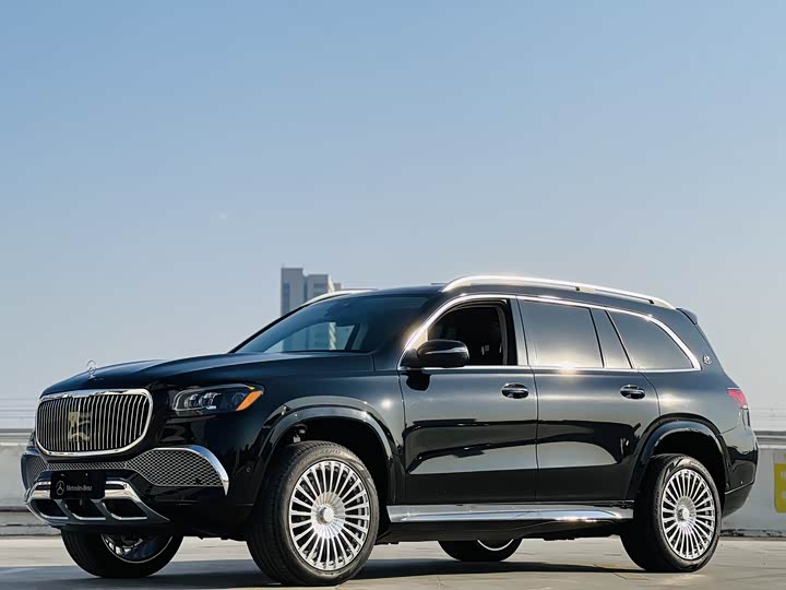 Mercedes-BenzGLS 2023 Model GLS 450 4MATIC LuxuryModel