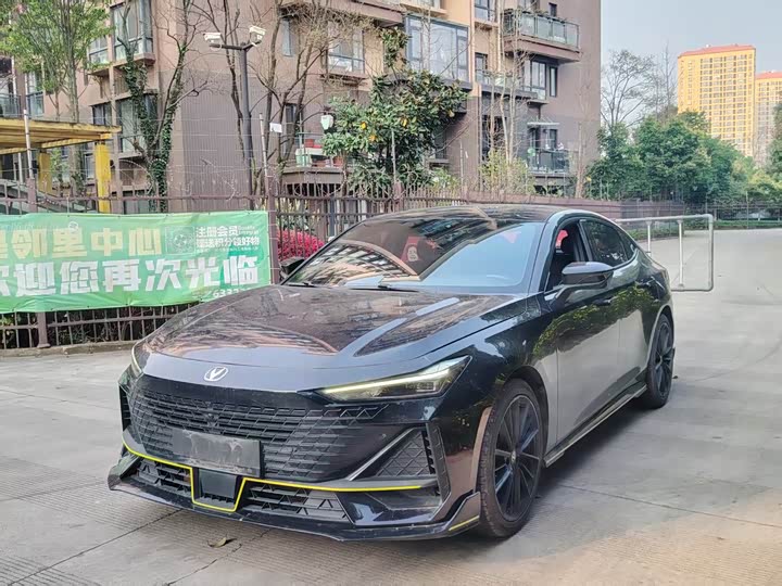 Changan UNI-V 2023 1.5T sports version