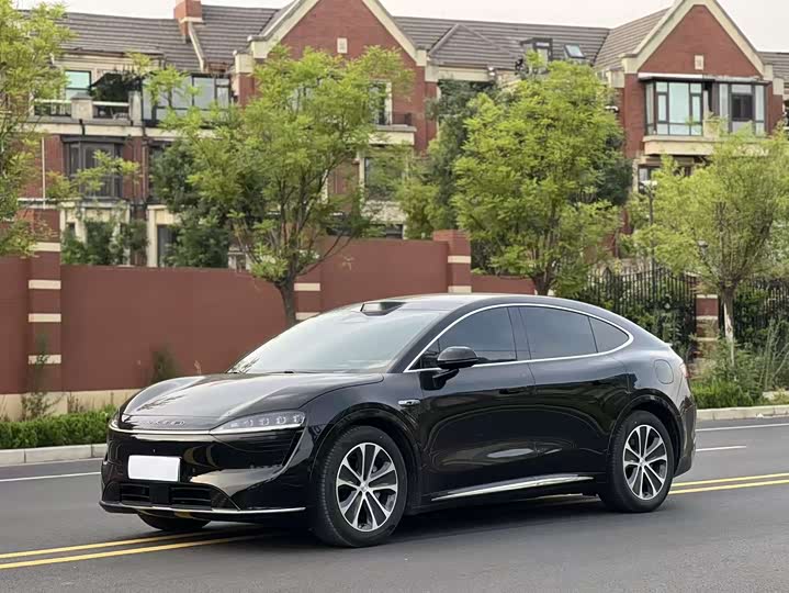Zhijie R7 2024 pure electric 802km Max
