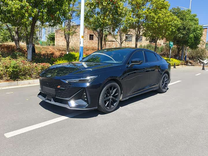Changan UNI-V 2022 1.5T premium model