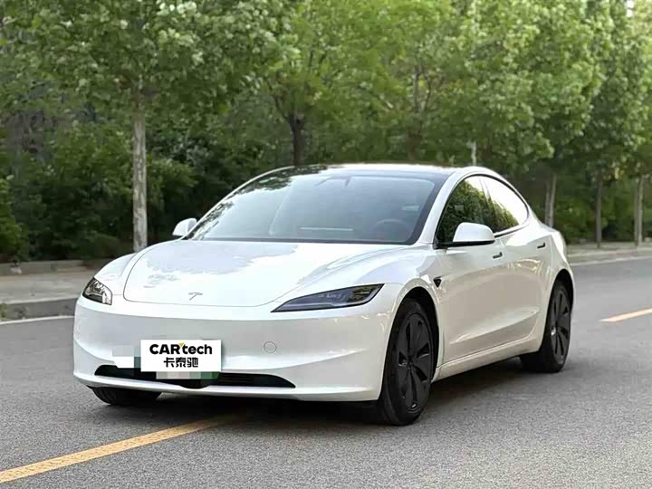 Model 3 2025 rear-wheel drive version