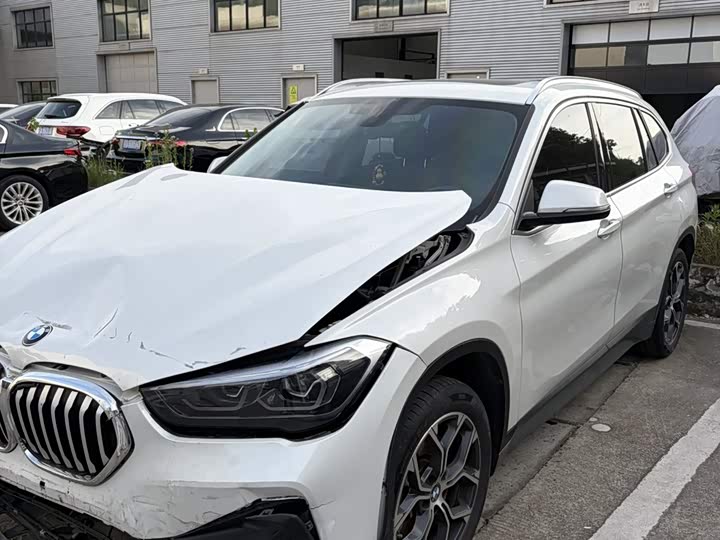 BMW X1 2022 sDrive25Li Leading Model
