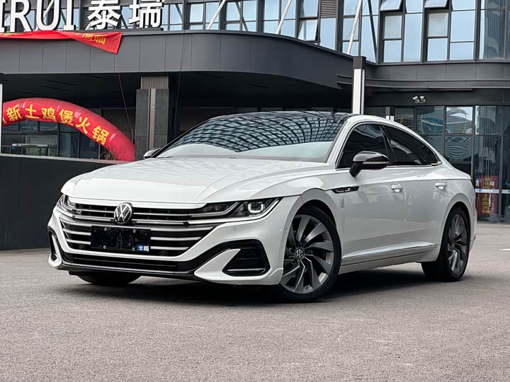 FAW-Volkswagen CC 2024 380TSI eye-catching version