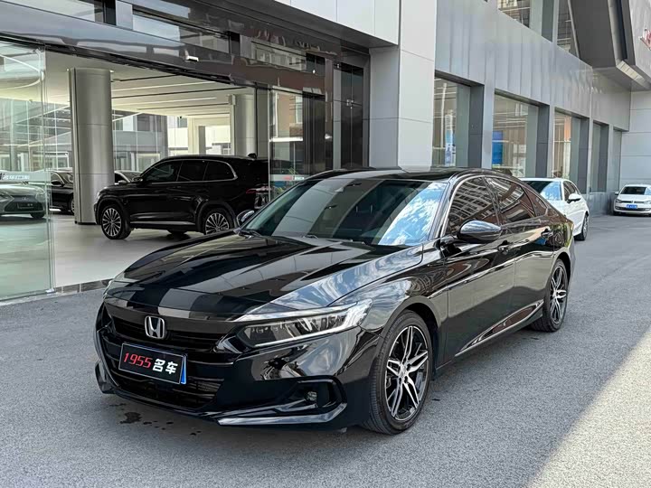 Accord 2022 260TURBO Magic Night Premium Edition