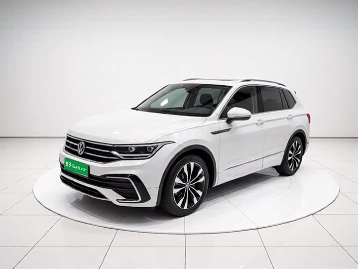 Tiguan L 2022 380TSI automatic four-wheel drive R-Line version 7 seats