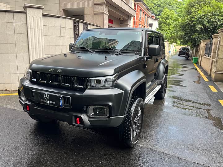 BAIC BJ40 2023 2.0D 4WD Blade Hero Edition Xia Ke Trim