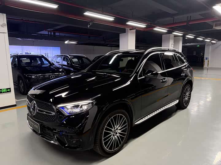 2024 Mercedes-Benz GLC 300 L 4MATIC Luxury 5-Seater