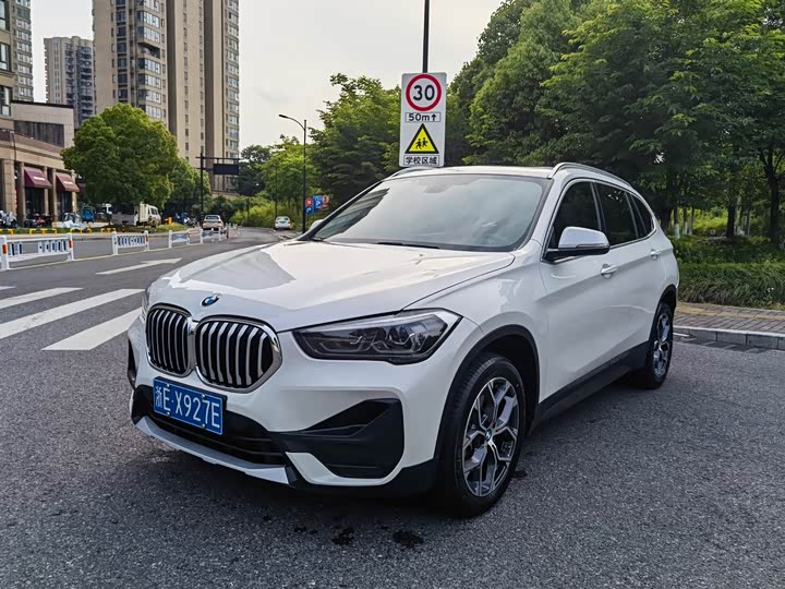 BMW X1 2022 sDrive25Li Leading Model