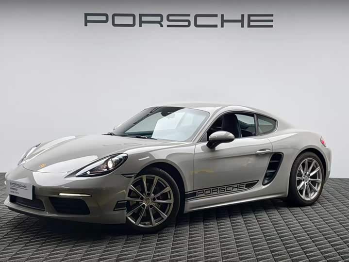 Porsche 718 2022 Cayman 2.0T