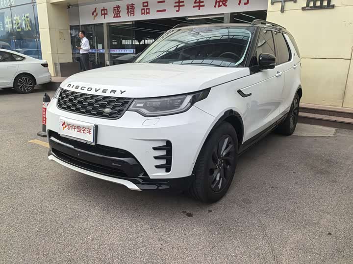 Discover the 2023 facelift 360PS R-Dynamic S