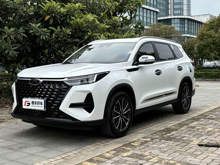 Tiggo 8 PRO 2025 290T two-wheel drive luxury version