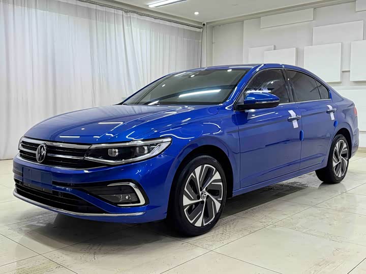 Bora 2023 280TSI DSG Premium Edition