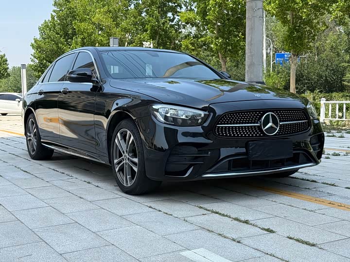 Mercedes-Benz E-Class 2022 E 260 L Sports
