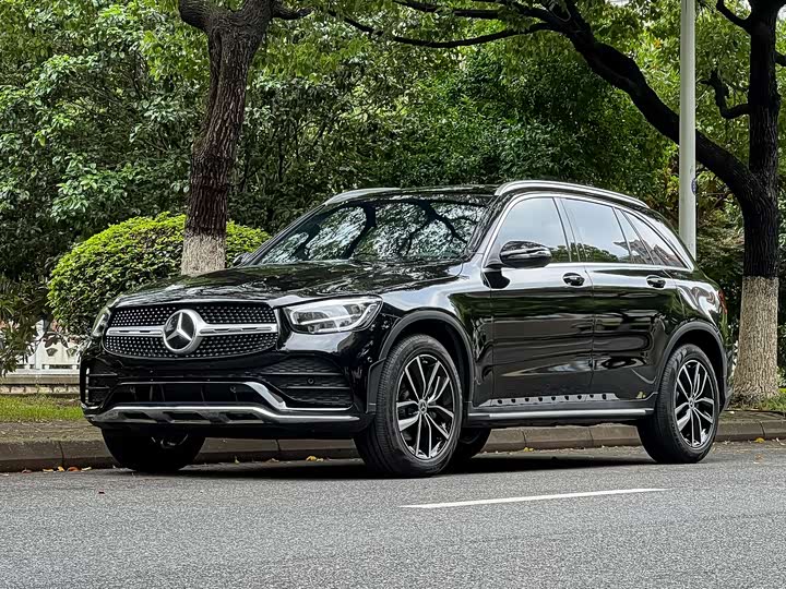 Mercedes-Benz GLC 2022 GLC 260 L 4MATIC luxury model