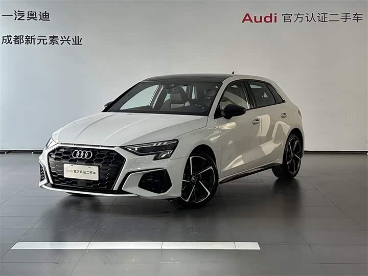 Audi A3 2022 Sportback 35 TFSI stylish and sporty