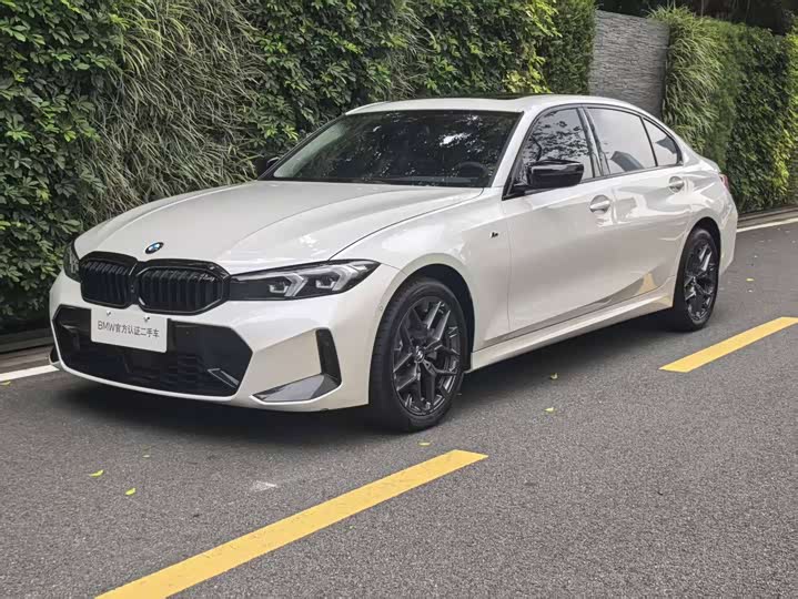 BMW 3 Series 2025 330Li M Sports Night Package