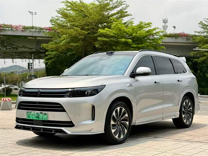 2024 Wenjie M7 2024 1.5T Intelligent Driving Four-wheel Drive Max Edition 5 Seats