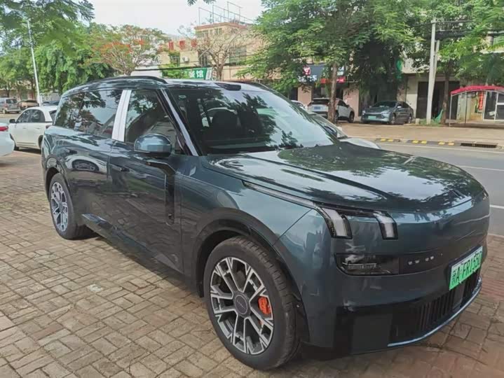 2026 Lynk & Co 900 2025 2.0T Ultra 6-seater