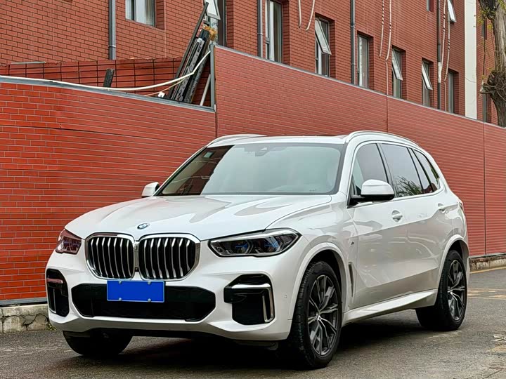 BMW X5 2023 xDrive 30Li M Sport Luxury Package