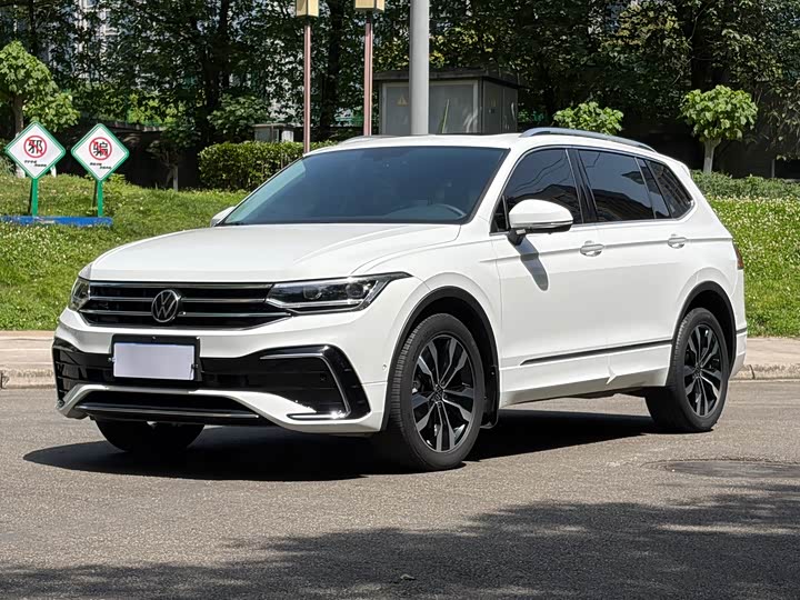Tiguan L 2024 Model Outstanding Edition 330TSI Automatic 2WD R-Line Longyao Edition