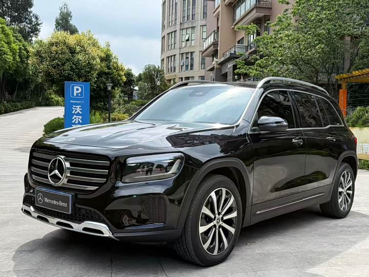 2025 Mercedes-Benz GLB 2025 GLB 220 Fashion Model