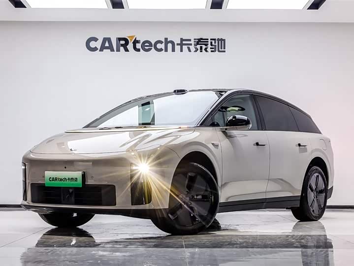 2025 Ideal i6 2025 two-wheel drive standard version