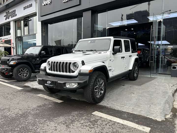 Wrangler 2024 2.0T Sahara four-door version