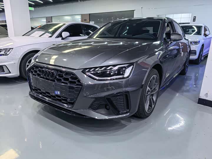 Audi A4L 2022 40 TFSI Fashionable and Dynamic