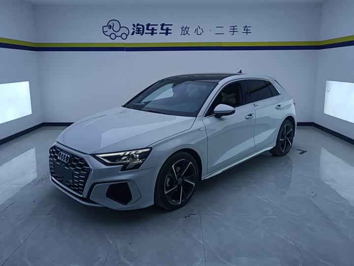 2023 Audi A3 2023 facelift Sportback 35 TFSI stylish and sporty