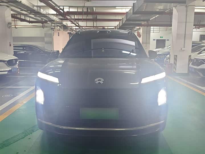 2025 NIO ES8 2026 Six-seater Executive Deluxe Edition