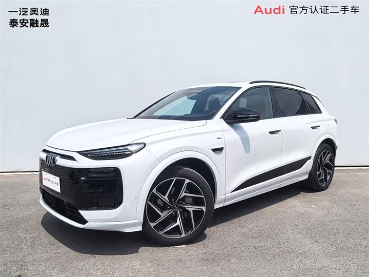 Audi Q6L e-tron 2026 first pilot version