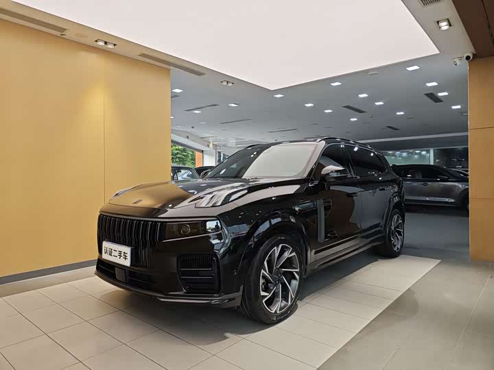 2022 Lynk & Co 09 2021 2.0T Halo six-seater