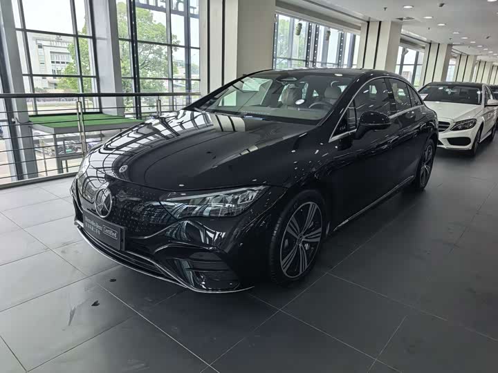 Mercedes-Benz EQE 2025 500 4MATIC Pioneer Edition