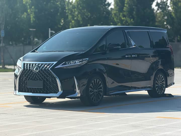 Wilfa 2023 Crown Dual Engine 2.5L HV Premium Edition