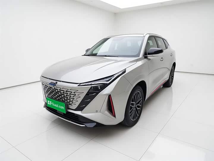 Changan Auchan Z6 2022 Blue Whale 1.5T DCT Smart Model