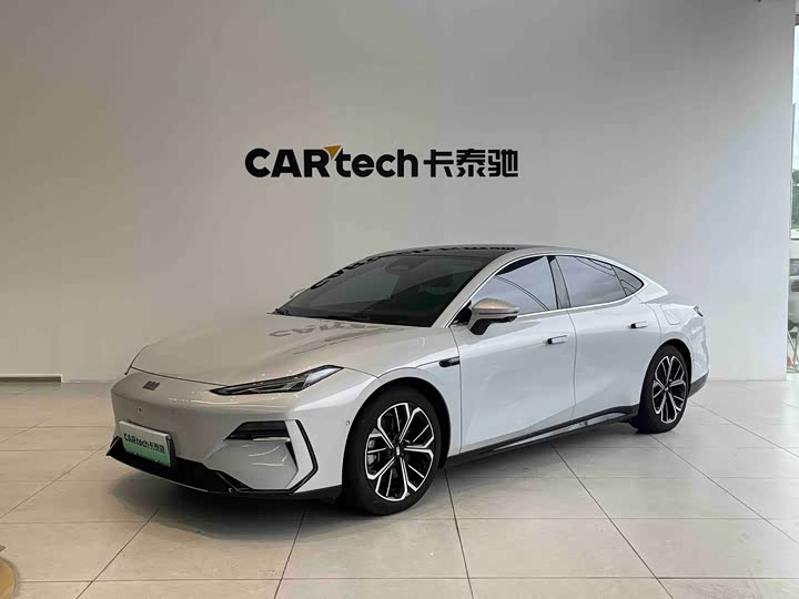 Galaxy E8 2025 700km Yuanhang Intelligent Driving Edition
